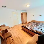 Marel-apartments U Sowy- Park- Zdroj Гостевой дом Поляница-Здруй