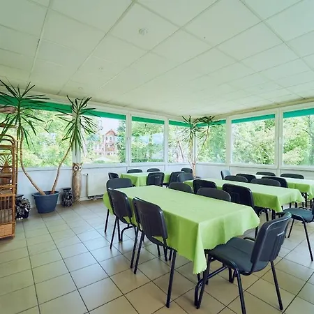 Marel-apartments U Sowy- Park- Zdroj بيت ضيافة