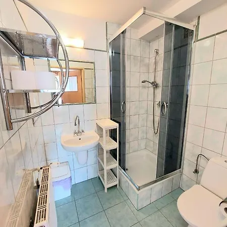 بيت ضيافة Marel-apartments U Sowy- Park- Zdroj 3*