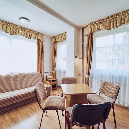Marel-apartments U Sowy- Park- Zdroj *