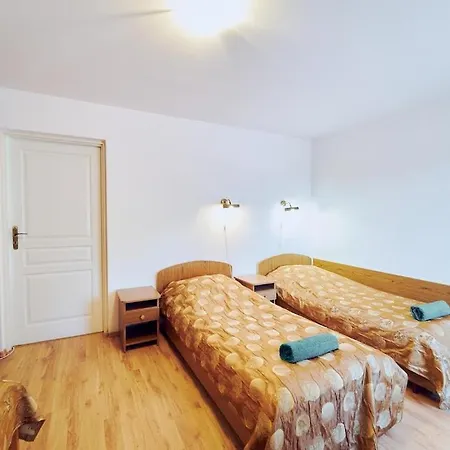 Marel-apartments U Sowy- Park- Zdroj *