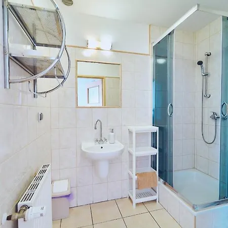 بيت ضيافة Marel-apartments U Sowy- Park- Zdroj 3*