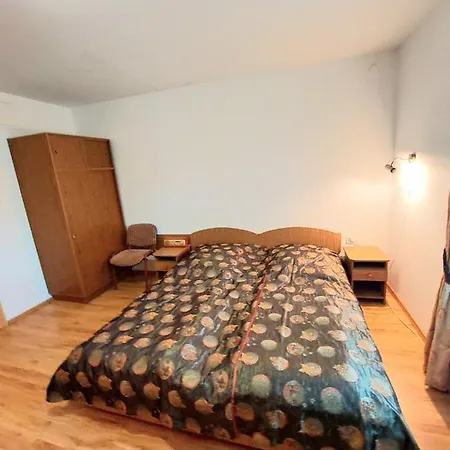 بيت ضيافة Marel-apartments U Sowy- Park- Zdroj 3*