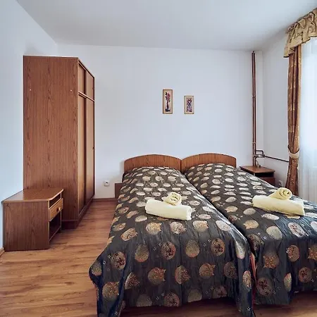 Marel-apartments U Sowy- Park- Zdroj بولانيكا- زدروي