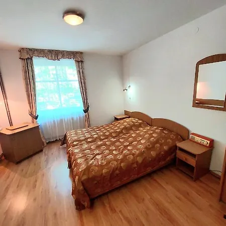 Marel-apartments U Sowy- Park- Zdroj