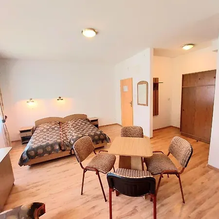 Marel-apartments U Sowy- Park- Zdroj Guest house Polanica-Zdroj
