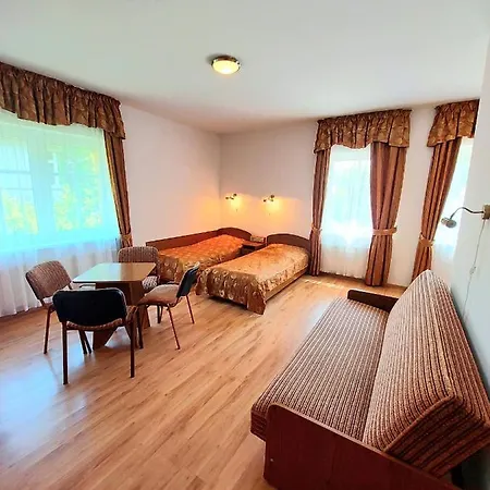 Guest house Marel-apartments U Sowy- Park- Zdroj