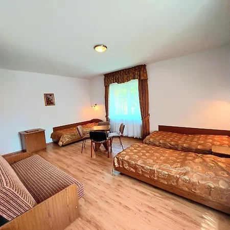 بيت ضيافة Marel-apartments U Sowy- Park- Zdroj 3*