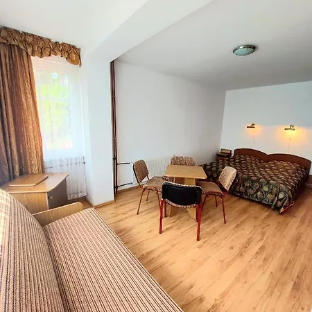 Pensionat Marel-apartments U Sowy- Park- Zdroj 3*