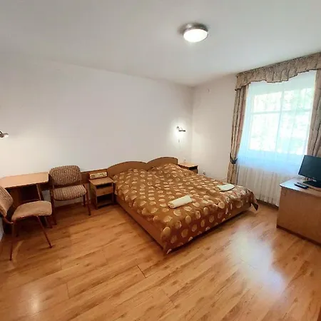 Marel-apartments U Sowy- Park- Zdroj