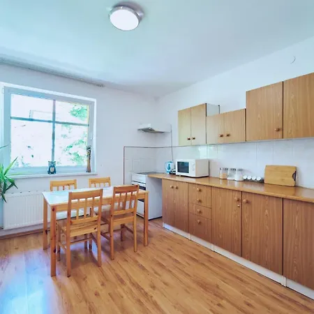 Marel-apartments U Sowy- Park- Zdroj 3*