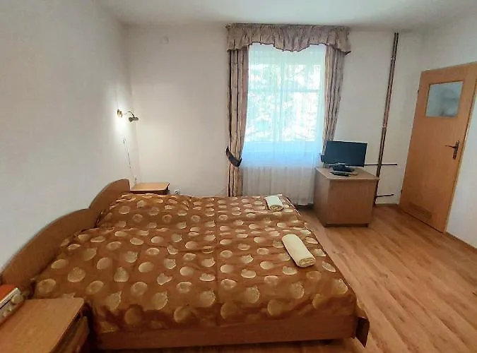 Marel-apartments U Sowy- Park- Zdroj Polanica-Zdrój