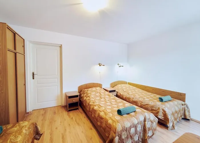 Marel-apartments U Sowy- Park- Zdroj 3*