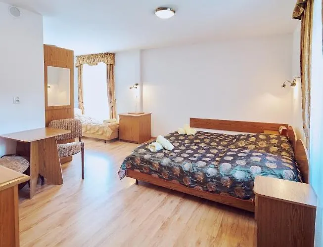 Affittacamere Marel-apartments U Sowy- Park- Zdroj Polanica-Zdrój