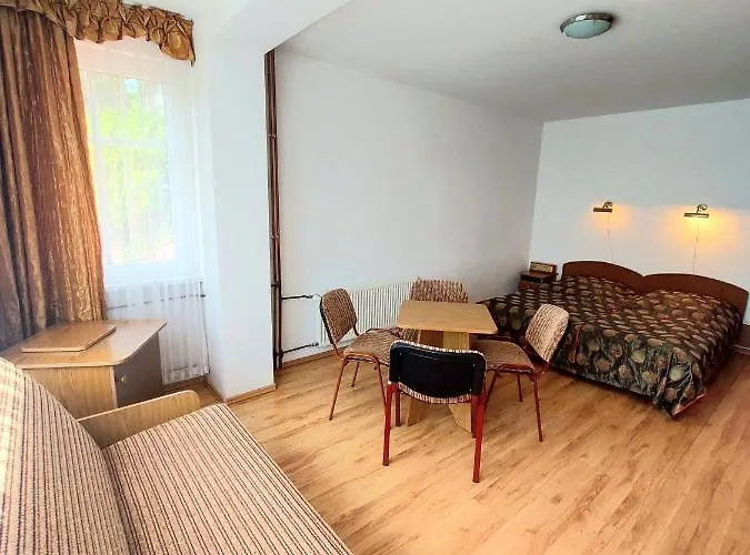 Affittacamere Marel-apartments U Sowy- Park- Zdroj 3*